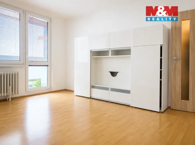 Pronájem bytu 1+kk, Hradec Králové - Slezské Předměstí, Třebechovická, 35 m2