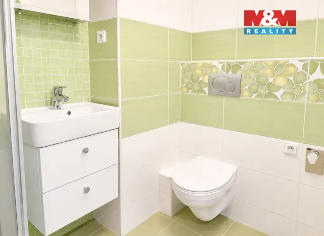 Pronájem bytu 1+kk, Hradec Králové - Slezské Předměstí, Třebechovická, 35 m2