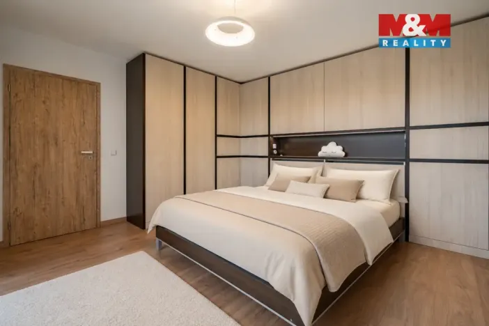 Prodej bytu 4+kk, České Budějovice - České Budějovice 3, Skuherského, 128 m2