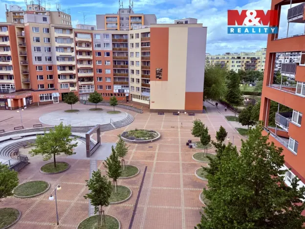 Prodej bytu 2+kk, Praha - Hlubočepy, Trnkovo náměstí, 45 m2