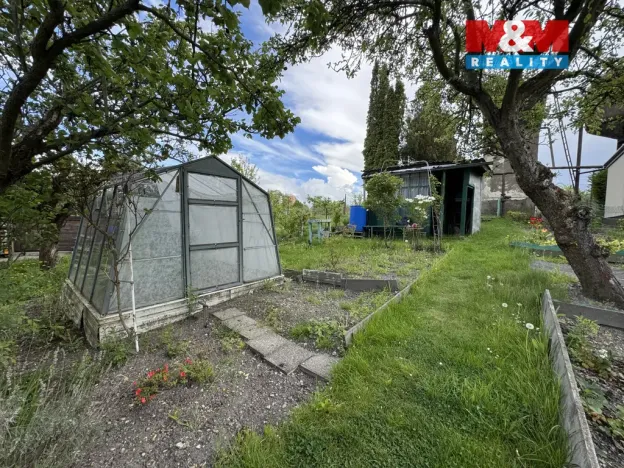 Pronájem zahrady, Kladno, U Trati, 384 m2