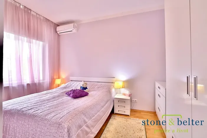 Pronájem bytu 4+kk, Praha - Nové Město, Lublaňská, 90 m2