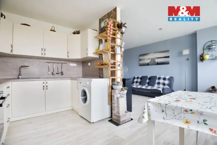 Prodej bytu 3+kk, Kladno - Kročehlavy, Švýcarská, 68 m2
