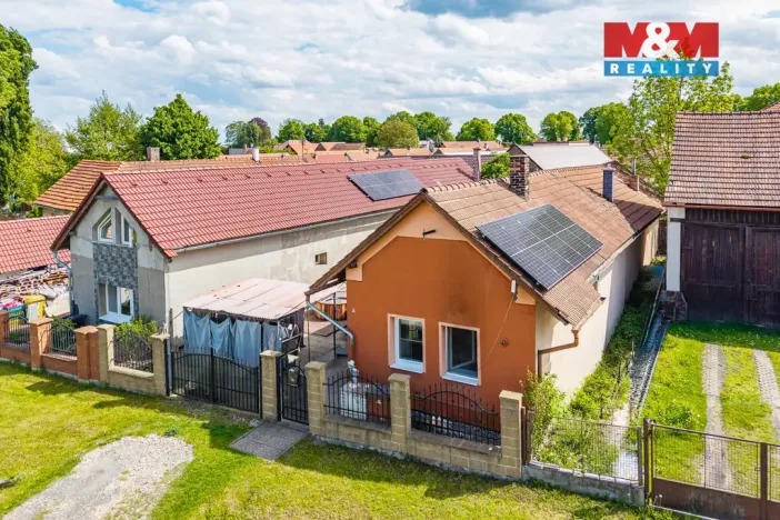 Prodej rodinného domu, Bobnice, Průběžná, 108 m2