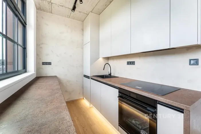 Pronájem bytu 3+kk, Praha - Vysočany, Kolbenova, 64 m2