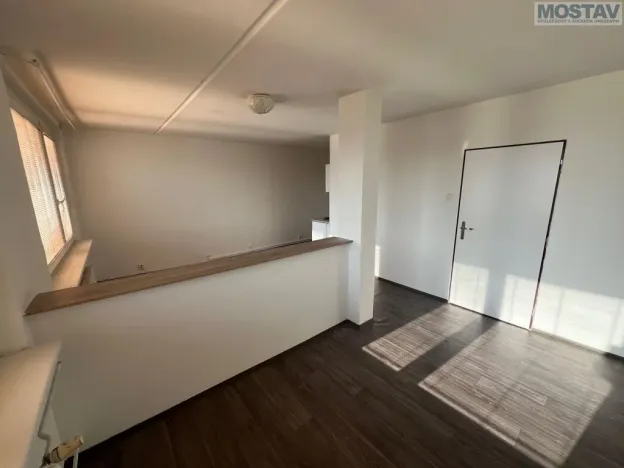 Pronájem bytu 1+kk, Most, Komořanská, 33 m2