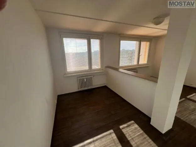 Pronájem bytu 1+kk, Most, Komořanská, 33 m2