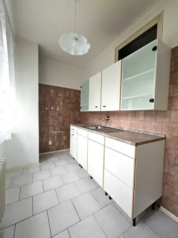 Prodej bytu 3+1, Zlín, Chelčického, 65 m2
