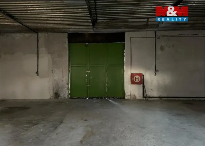 Pronájem obchodního prostoru, Varnsdorf, Bratislavská, 700 m2