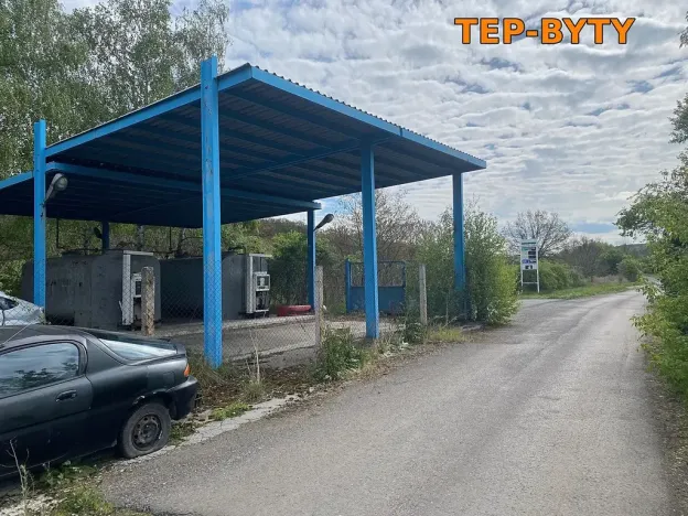 Prodej obchodního prostoru, Bystřany, 831 m2