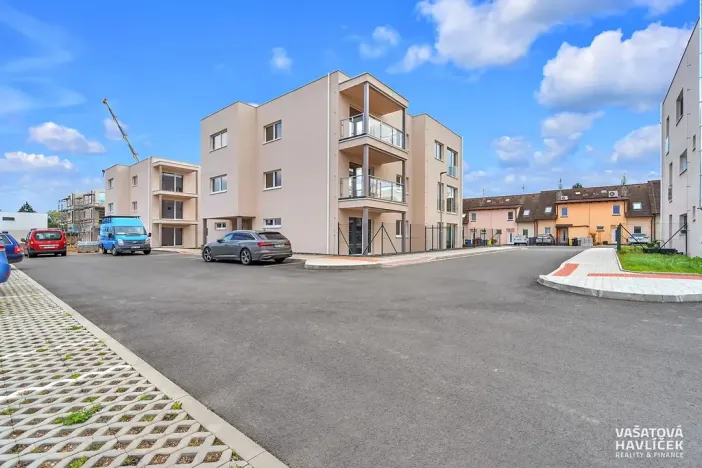 Pronájem bytu 1+kk, Hradec Králové, Meruňková, 42 m2