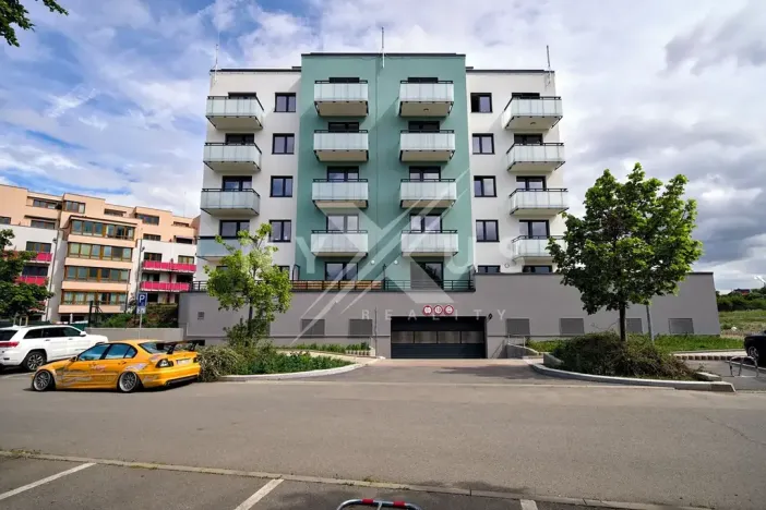Pronájem bytu 2+kk, Praha - Strašnice, Strančická, 49 m2