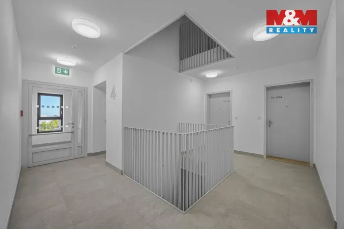 Pronájem bytu 1+kk, Praha, 34 m2
