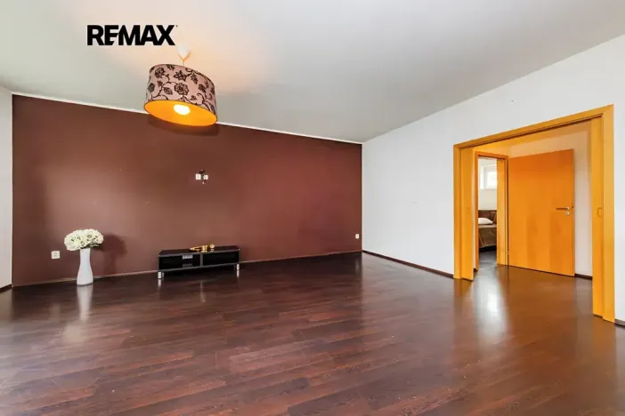 Prodej bytu 2+kk, Praha - Záběhlice, Záběhlická, 77 m2