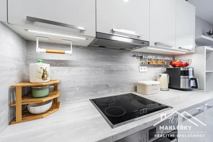 Prodej bytu 2+1, Kolín, Bachmačská, 51 m2