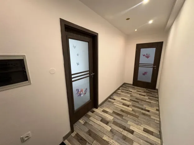 Prodej bytu 3+1, Jičín, Komenského náměstí, 86 m2