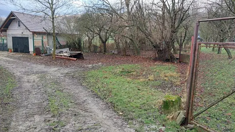 Prodej pozemku, Strání, 87 m2