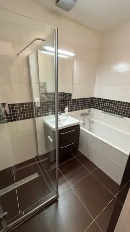 Prodej bytu 2+1, Třinec, Lidická, 54 m2