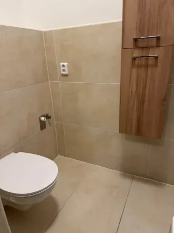 Pronájem bytu 1+kk, Liberec, Jáchymovská, 23 m2