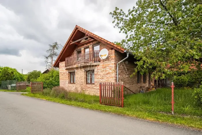 Prodej rodinného domu, Bohuslavice, 239 m2