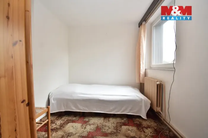Prodej komerční nemovitosti, Libiš, 300 m2