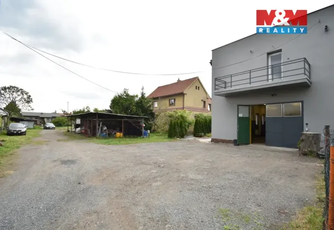 Prodej komerční nemovitosti, Libiš, 300 m2
