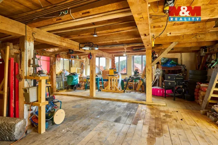 Prodej rodinného domu, Újezdec, 452 m2