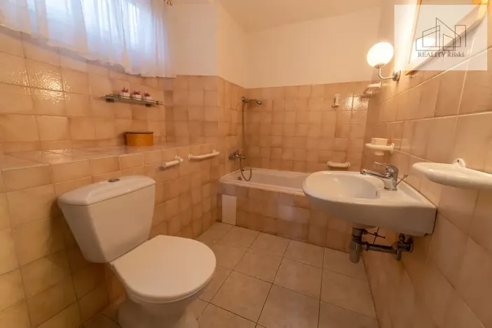 Prodej rodinného domu, Svatý Jan nad Malší, 172 m2