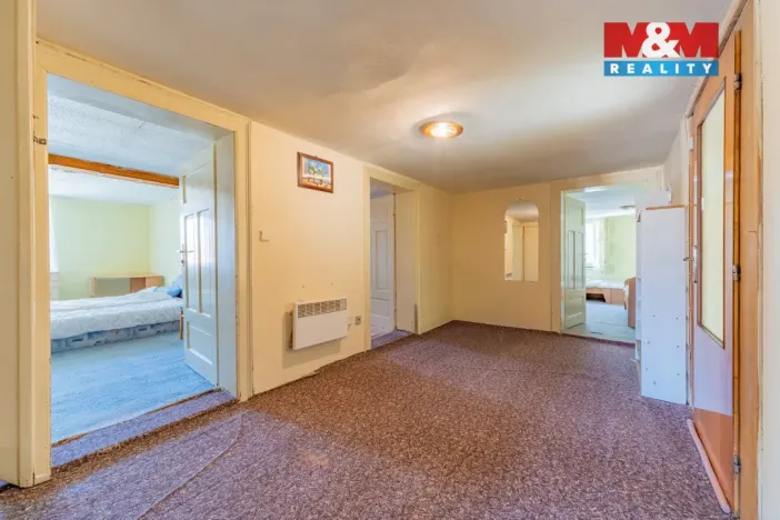 Prodej bytu 5+1, Cheb - Tršnice, 100 m2