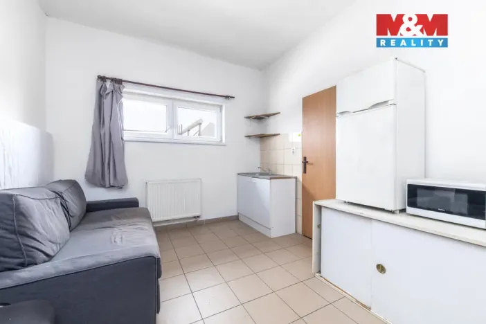 Prodej obchodního prostoru, Čebín, 500 m2
