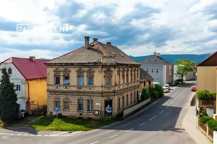 Prodej činžovního domu, Teplice, nám. Osvobození, 330 m2