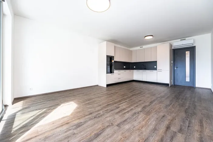 Pronájem bytu 3+kk, Praha - Žižkov, Malešická, 78 m2