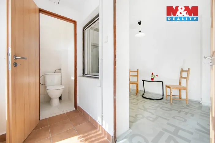 Prodej rodinného domu, Praha - Sobín, Ke Břvům, 172 m2