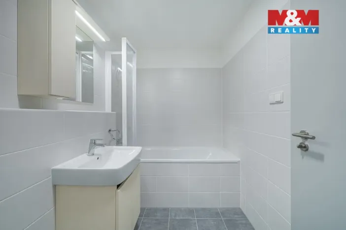 Pronájem bytu 1+kk, Olomouc, Wolkerova, 43 m2