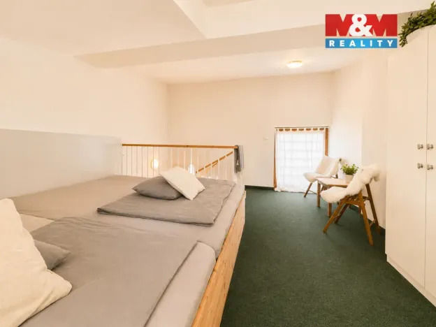 Pronájem bytu 2+kk, Mladé Buky, 48 m2