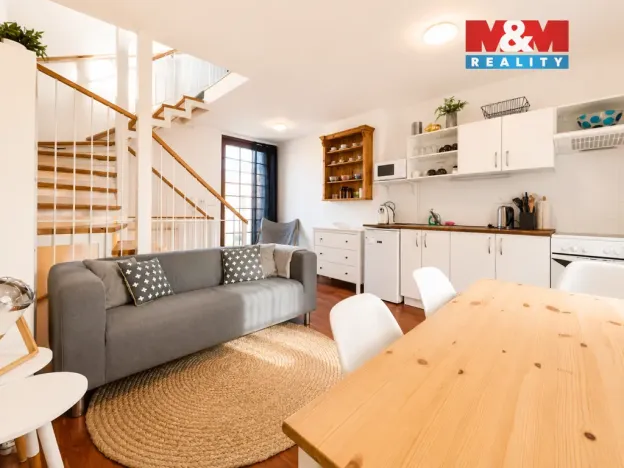 Pronájem bytu 2+kk, Mladé Buky, 48 m2