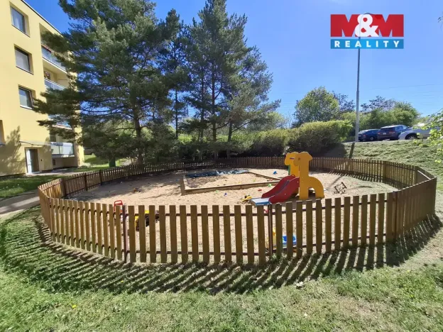 Pronájem bytu 4+1, Praha - Modřany, Vazovova, 87 m2