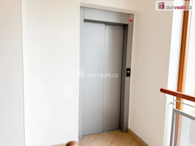 Prodej bytu 2+kk, Praha - Stodůlky, Eberlova, 54 m2