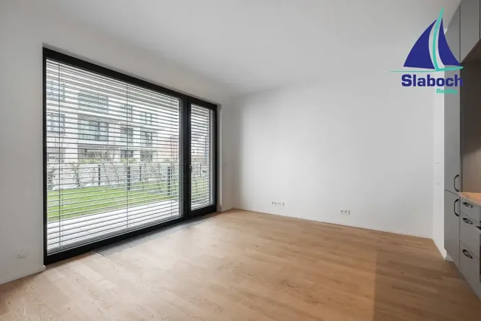 Pronájem bytu 2+kk, Praha - Holešovice, U průhonu, 48 m2