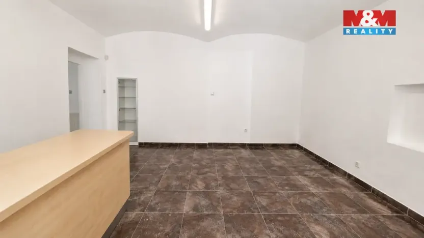 Pronájem obchodního prostoru, Český Těšín, Štefánikova, 65 m2