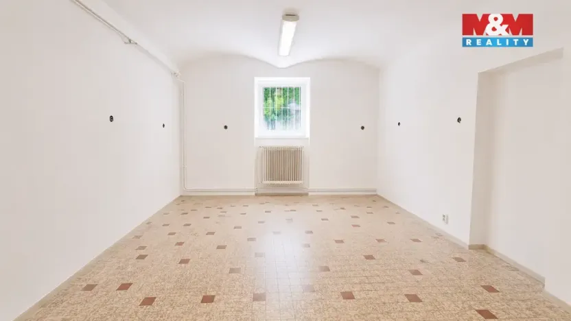 Pronájem obchodního prostoru, Český Těšín, Štefánikova, 65 m2