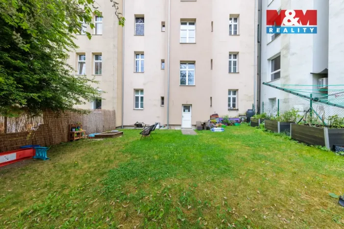 Prodej bytu 3+kk, Cheb, K Nemocnici, 90 m2