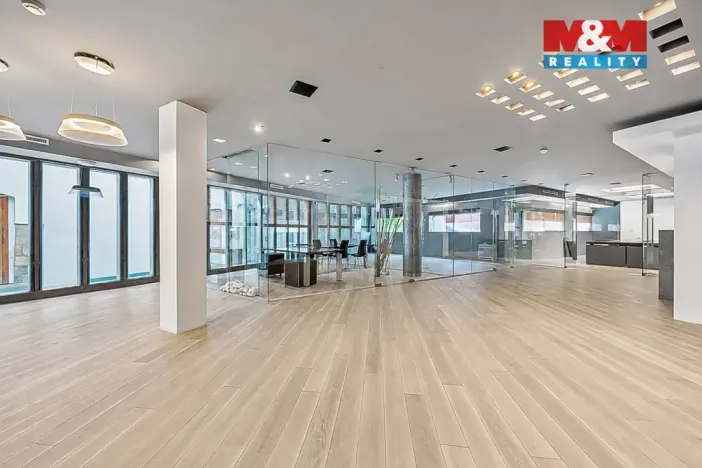 Pronájem kanceláře, Olomouc, Horní náměstí, 208 m2
