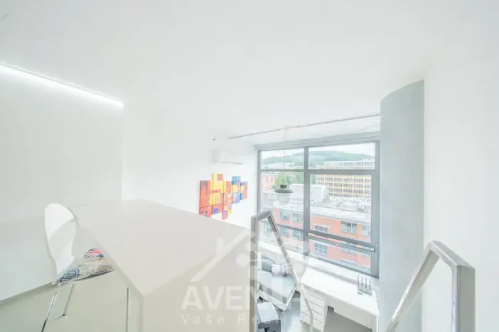 Pronájem atypického bytu, Zlín, J. A. Bati, 41 m2