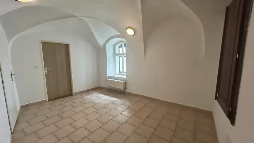 Pronájem bytu 2+1, Hostinné, Dolní brána, 70 m2