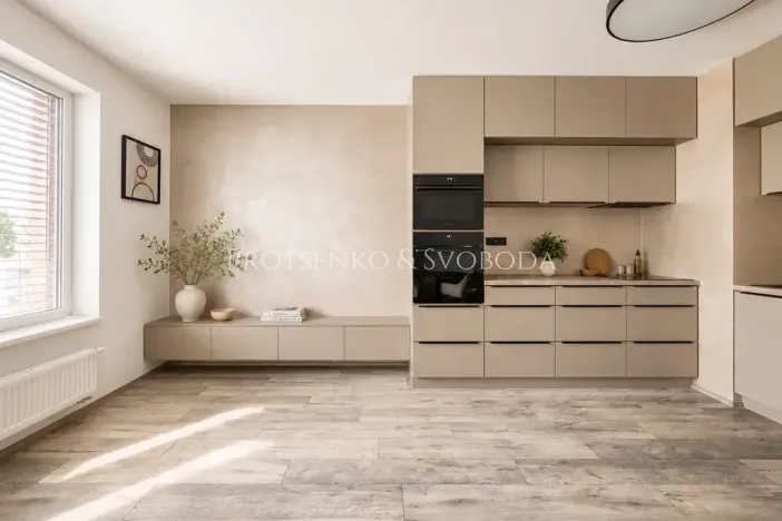 Pronájem bytu 2+kk, Hradec Králové, Průběžná, 58 m2