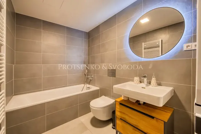 Pronájem bytu 2+kk, Hradec Králové, Průběžná, 58 m2