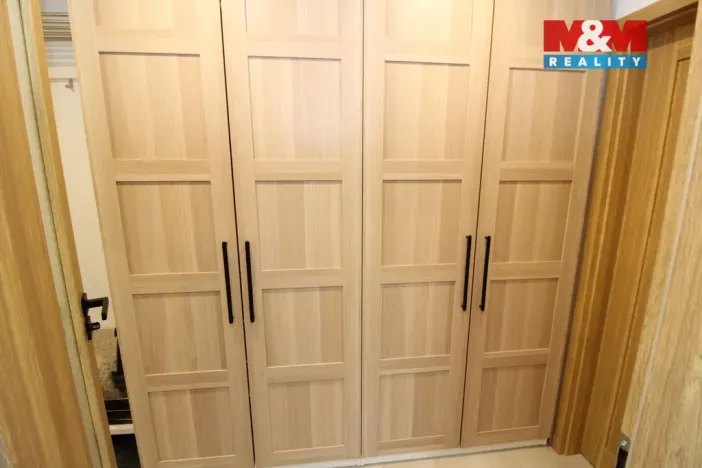 Pronájem bytu 2+1, Měšice, Revoluční, 42 m2