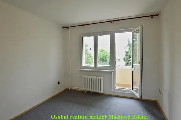 Pronájem bytu 2+1, Praha - Malešice, Káranská, 56 m2
