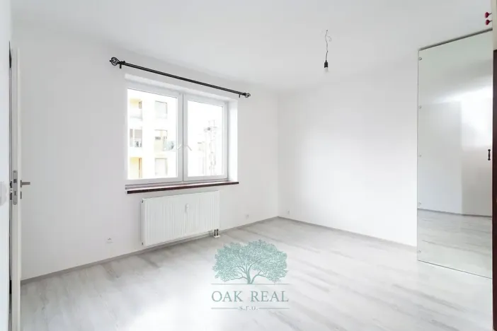 Prodej bytu 1+1, Praha - Holešovice, Na Maninách, 33 m2